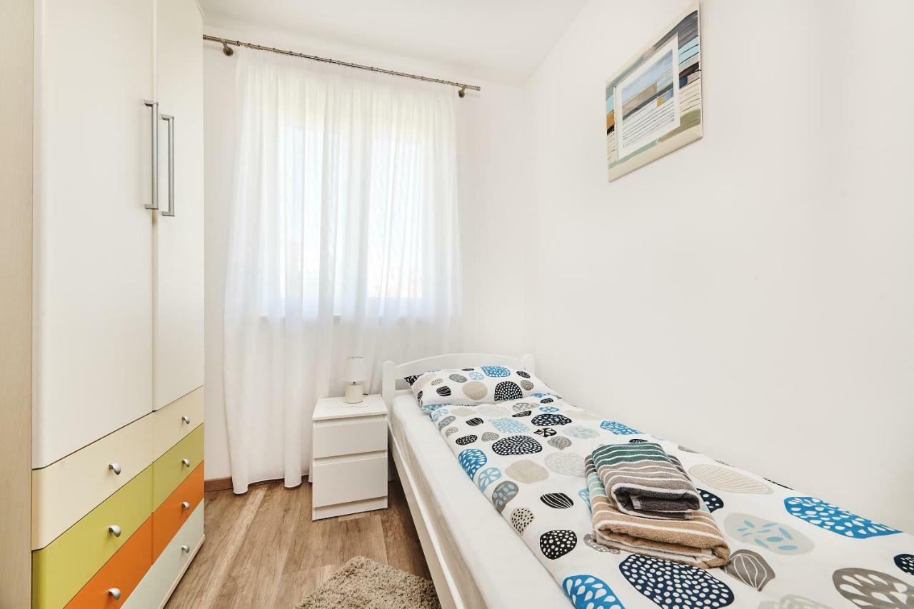 Apartment Ana Brtonigla Zewnętrze zdjęcie